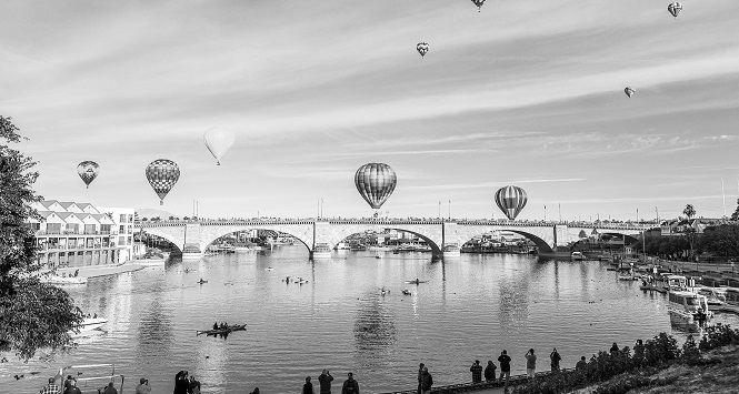Balloons over the London bridge in Lake Havasu City.
